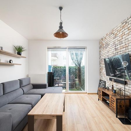 Wola Jana Kazimierza Chic Apartment Varsovie Extérieur photo